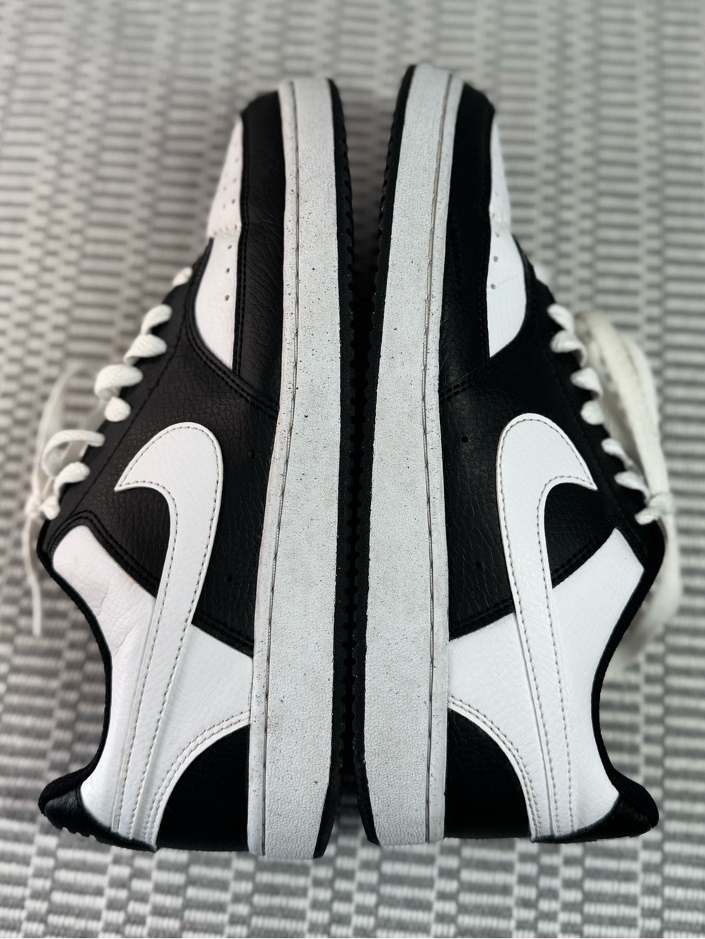 Nike black & white Court Vision Low Men's Sneakers size 8 (women 9.5) - Picture 13 of 15